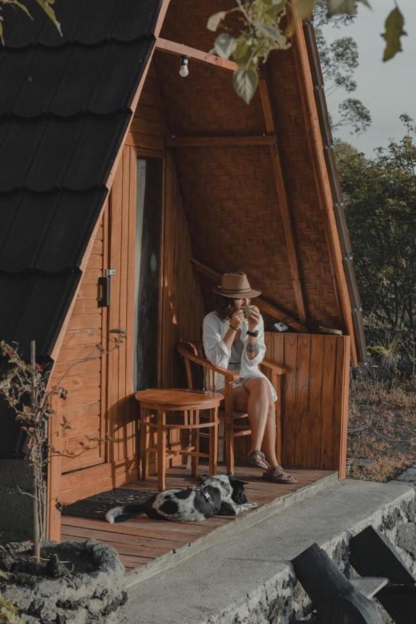 D' Tepi Danau Glamping Hotell Kintamani Exteriör bild